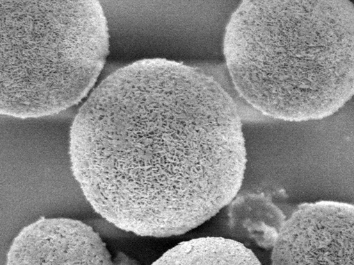 球形氧化镁凭什么成为高性能导热材料的的佼佼者？
