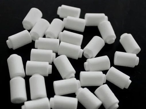 氧化镁：特种陶瓷性能的强化剂