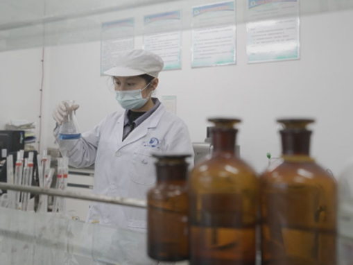 20年磨一剑：泽辉碱式碳酸镁助力橡胶行业跃进