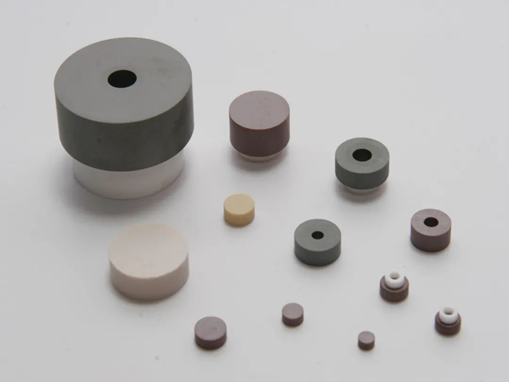 泽辉深耕氧化镁，助力微波介质性能全面提升